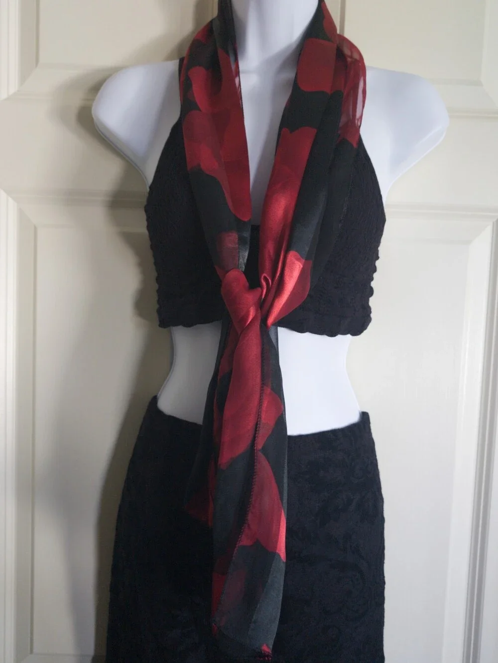 Vintage late 80s or early 90s large rose pattern sheer scarf